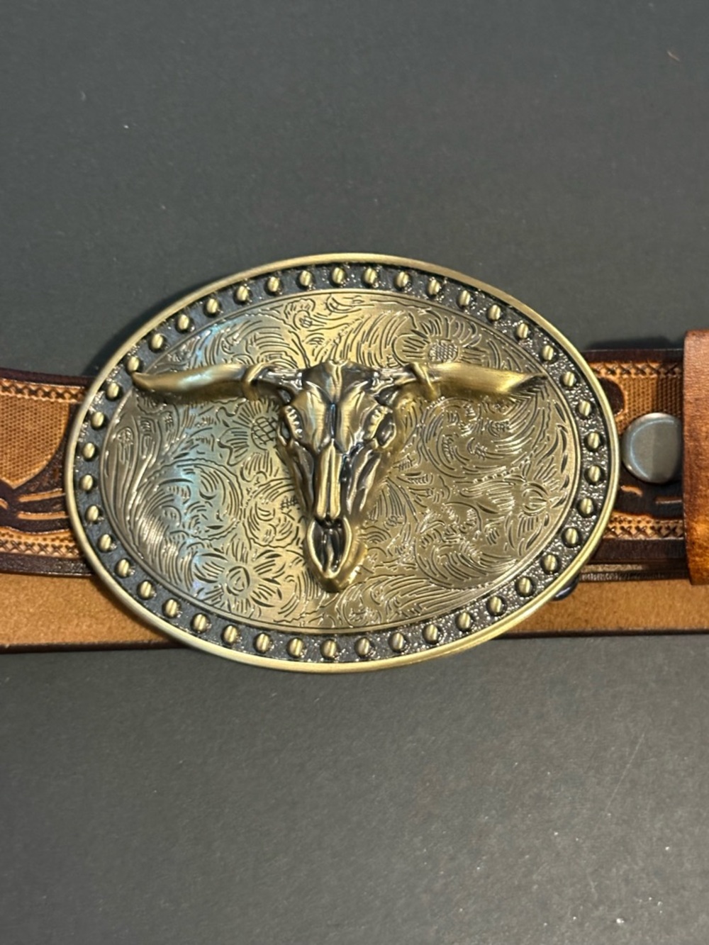 Men's Western Longhorn Buckle Leather Belt - Brown